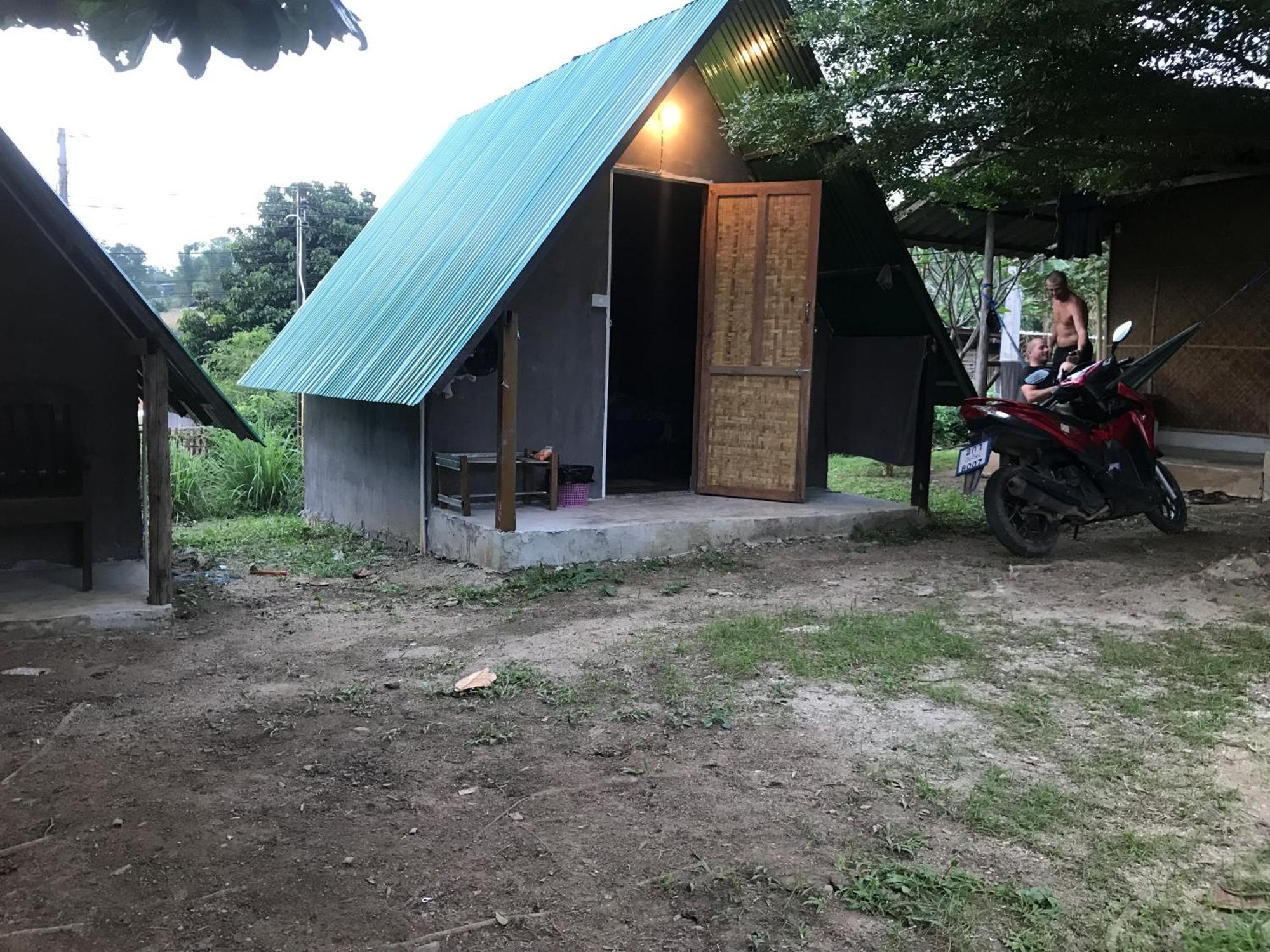 Pai Sleepy Hut Vendégház Kültér fotó
